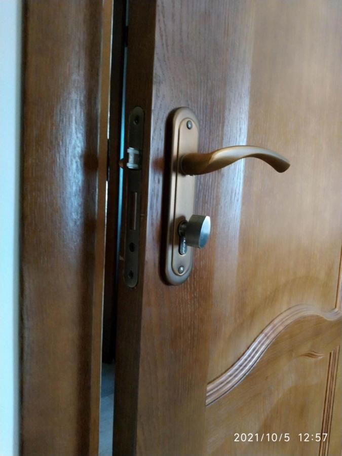 Nestg Guest House Pilipets Dış mekan fotoğraf