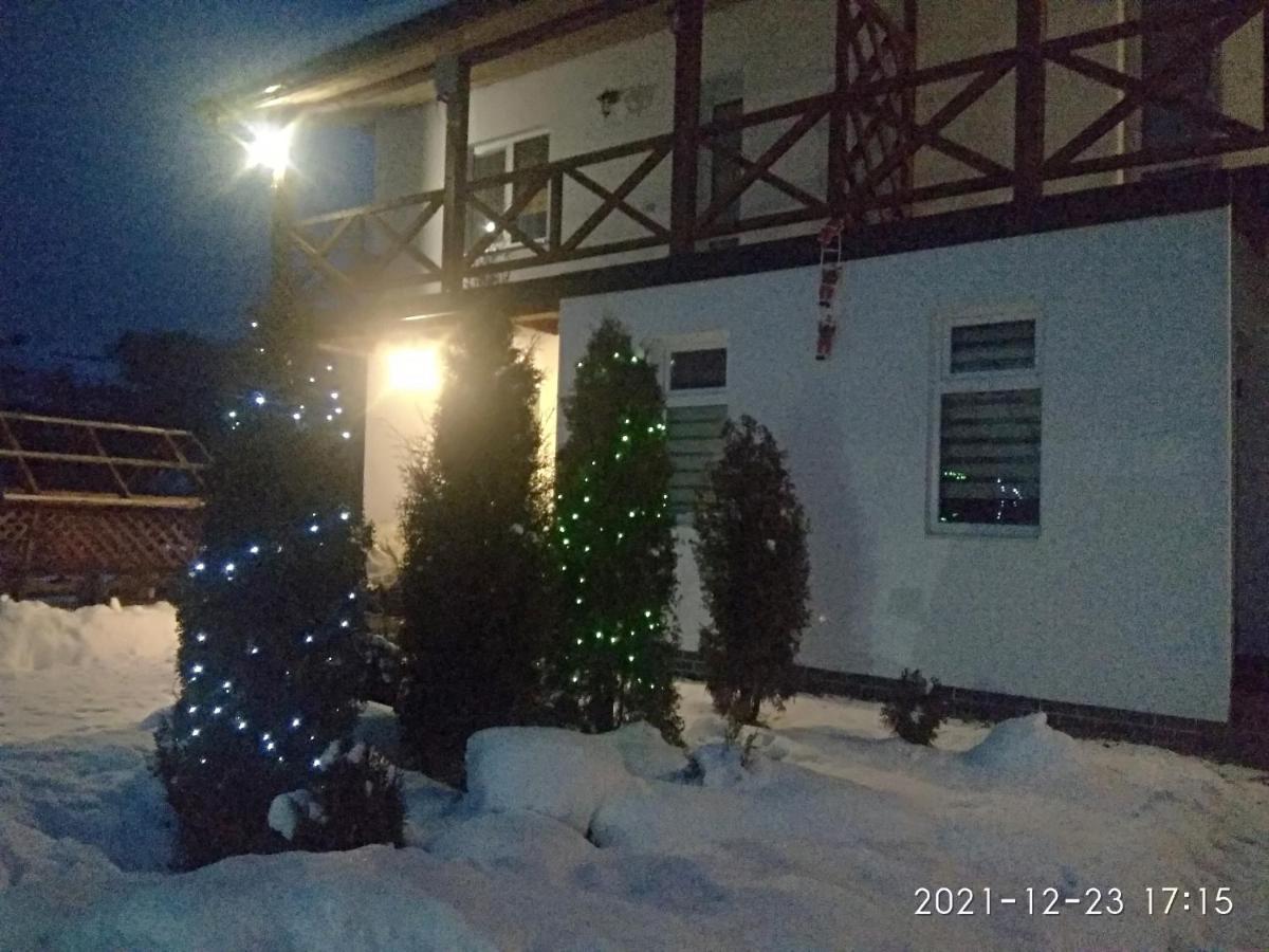 Nestg Guest House Pilipets Dış mekan fotoğraf