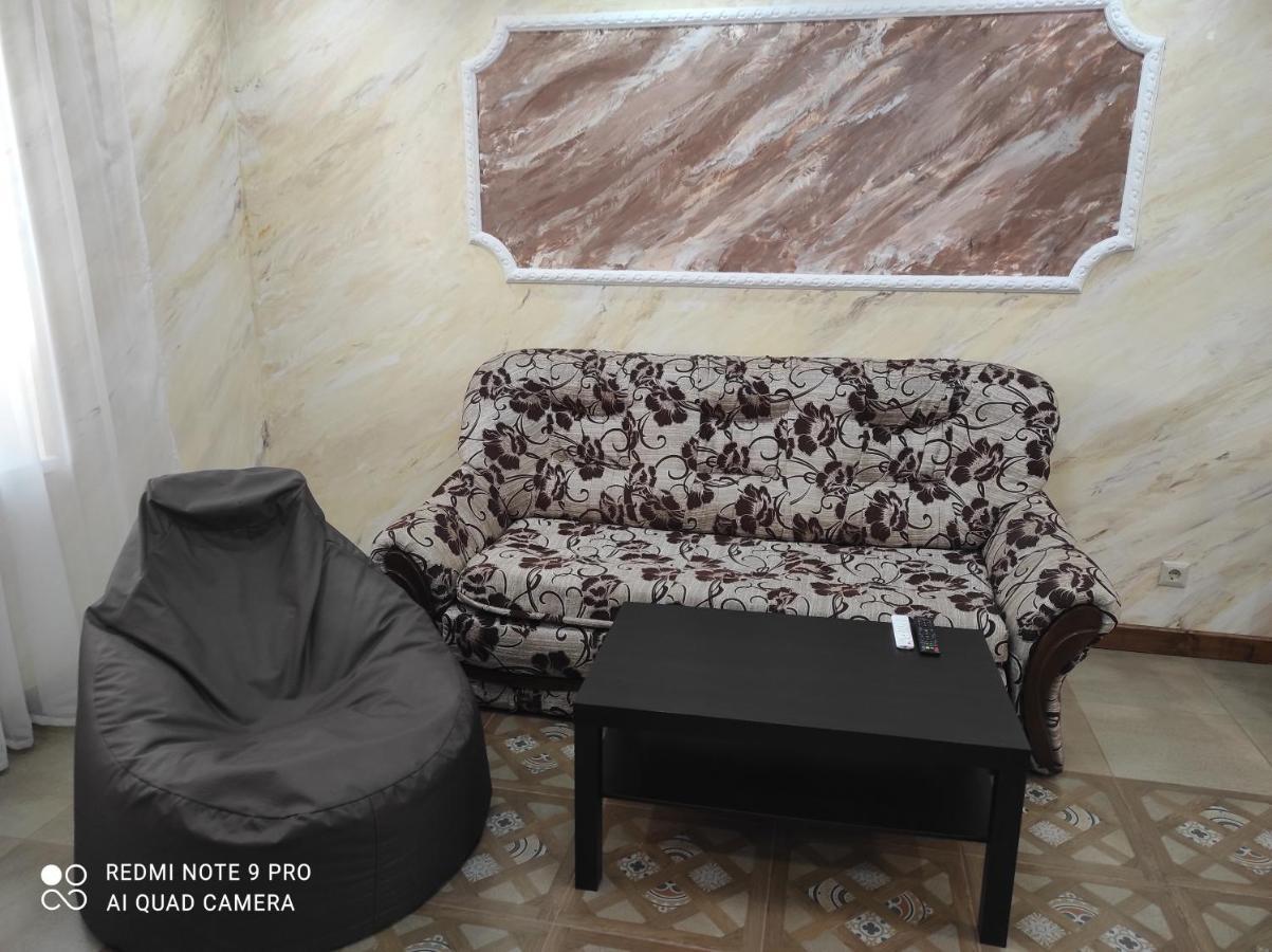 Nestg Guest House Pilipets Dış mekan fotoğraf