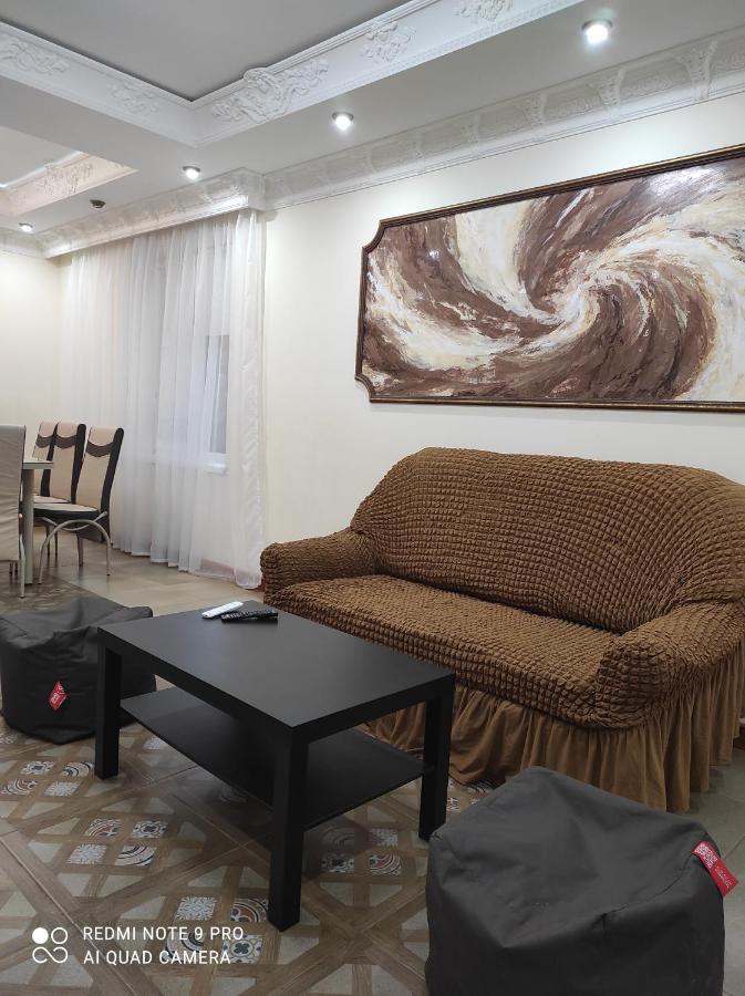 Nestg Guest House Pilipets Dış mekan fotoğraf