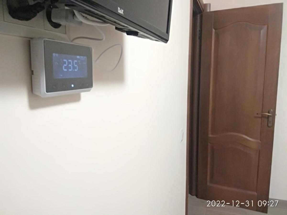 Nestg Guest House Pilipets Dış mekan fotoğraf